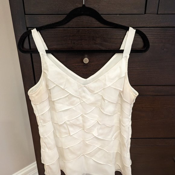 WHBM Tiered Shell - Picture 4 of 4